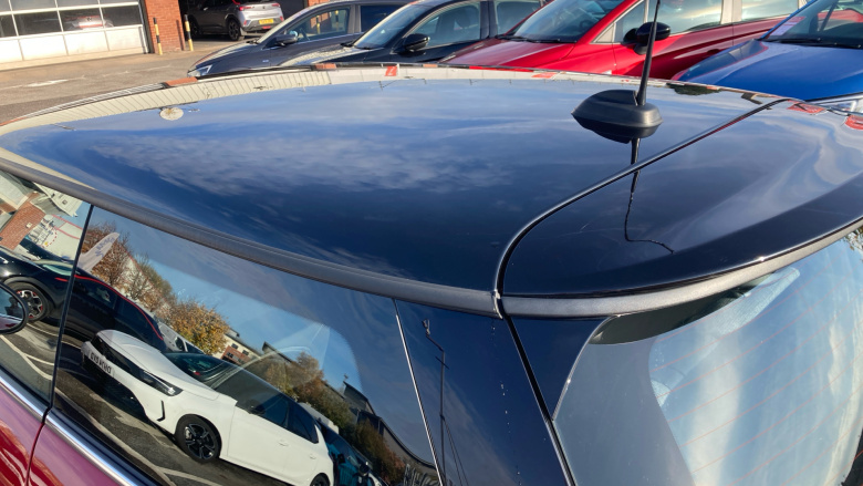 MINI Hatchback 135kW Cooper S Level 2 33kWh 3dr Auto Electric Hatchback